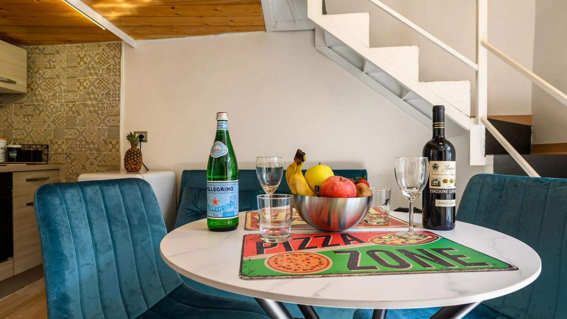 El Barrio In Bed Apartment Naples Italy